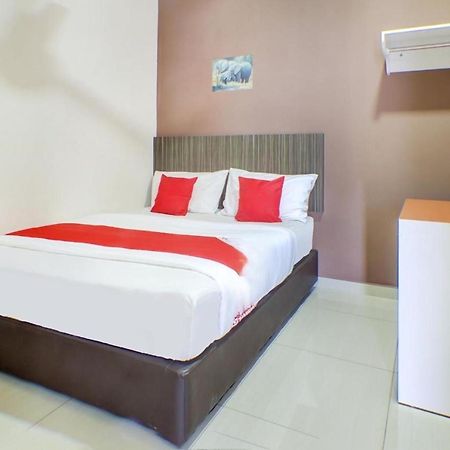 Js Hotel, Johor Bahru Exteriör bild